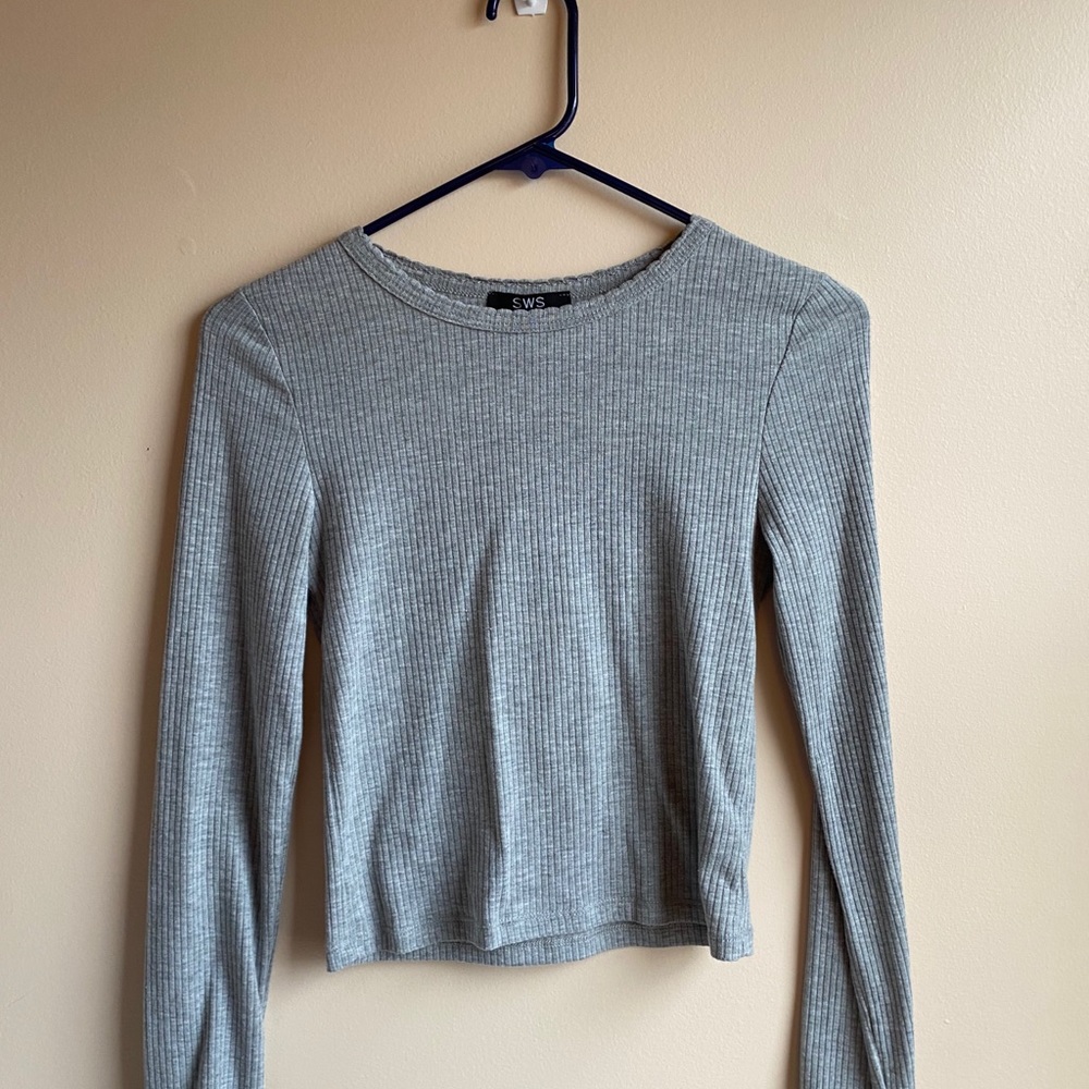 Gray long sleeve